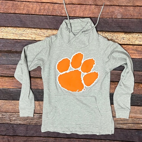 Clemson Tigers University Collegiate NCAA Gray Pullover Sweatshirt - Picture 1 of 5